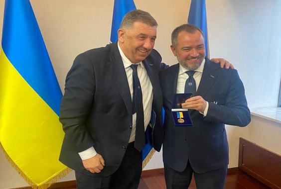 Ювілейною медаллю «За вагомий внесок у розвиток українського футболу» нагороджено Василя Григоровича Орлецького!