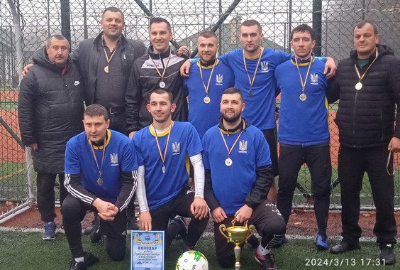 Нагородження команд-учасниць фінального матчу Кубку області у групі “D” сезону 2024