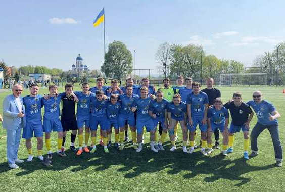 ФК “ЧНУ” перемагає у групі “Захід” Чемпіонату України з футболу серед команд ЗВО-2023/24