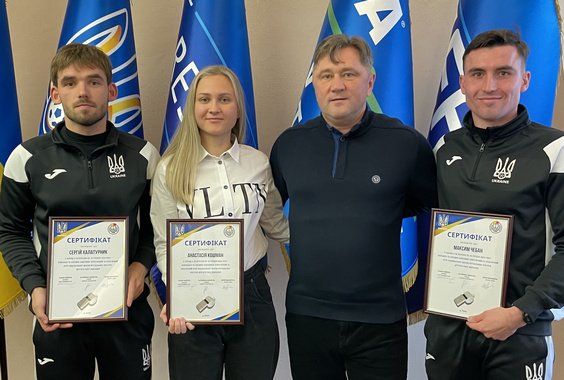 Арбітри АФЧО отримали сертифікати Національної школи футбольних арбітрів!
